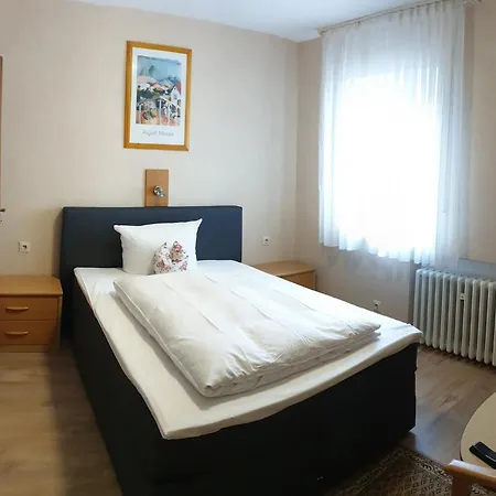 Отель Central-hotel Трабен-Трарбах