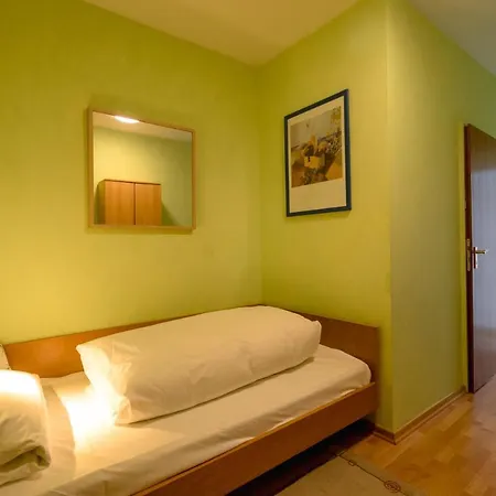 Central-hotel 2* Трабен-Трарбах